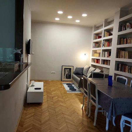 Downtown Apartment In Walk Zone With 3 Bedrooms And Garage Нови Сад Екстериор снимка